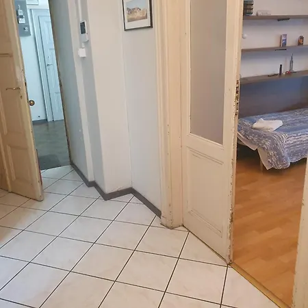 Family Flat 2 Bedrooms View Апартаменти *